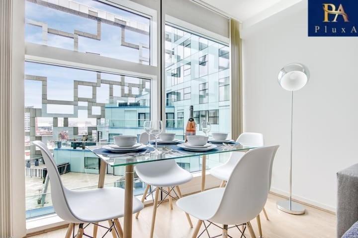 Pluxa Azure Cubic - Azure Cityview, Corporate Stays Welcome Birmingham Eksteriør billede
