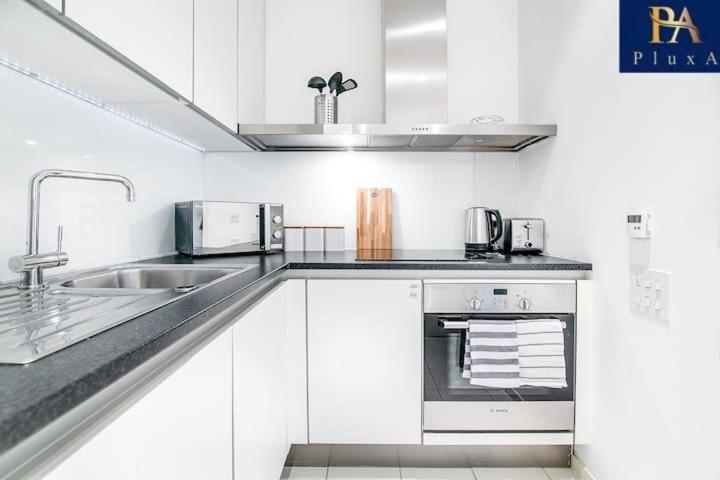 Pluxa Azure Cubic - Azure Cityview, Corporate Stays Welcome Birmingham Eksteriør billede